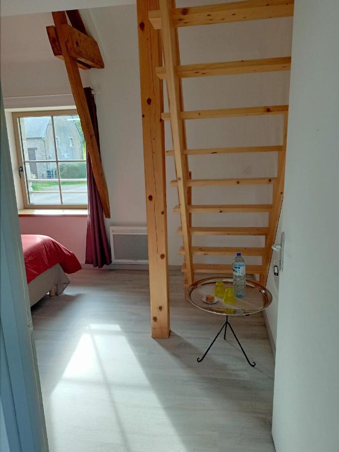Au Mont & Merveilles Sartilly-Baie-Bocage Exterior foto